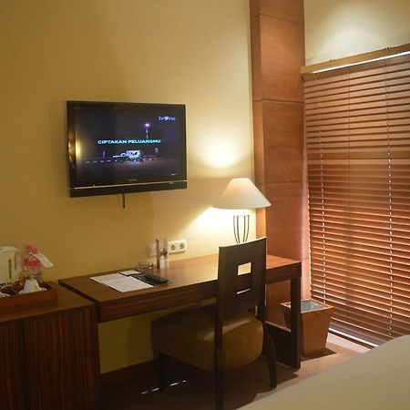 Hotel Mutiara Malioboro Yogyakarta Dış mekan fotoğraf
