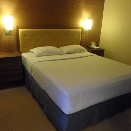 Hotel Mutiara Malioboro Yogyakarta Dış mekan fotoğraf