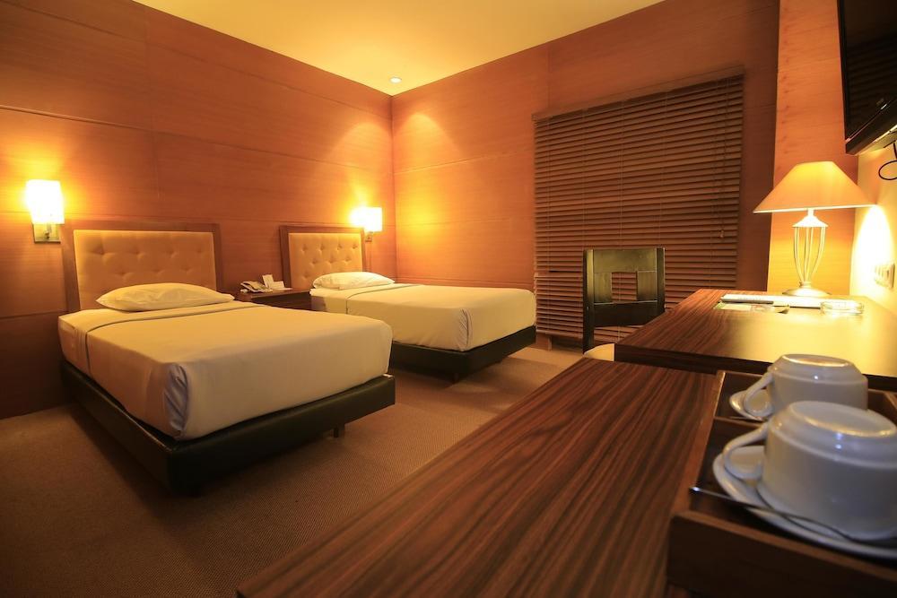 Hotel Mutiara Malioboro Yogyakarta Dış mekan fotoğraf