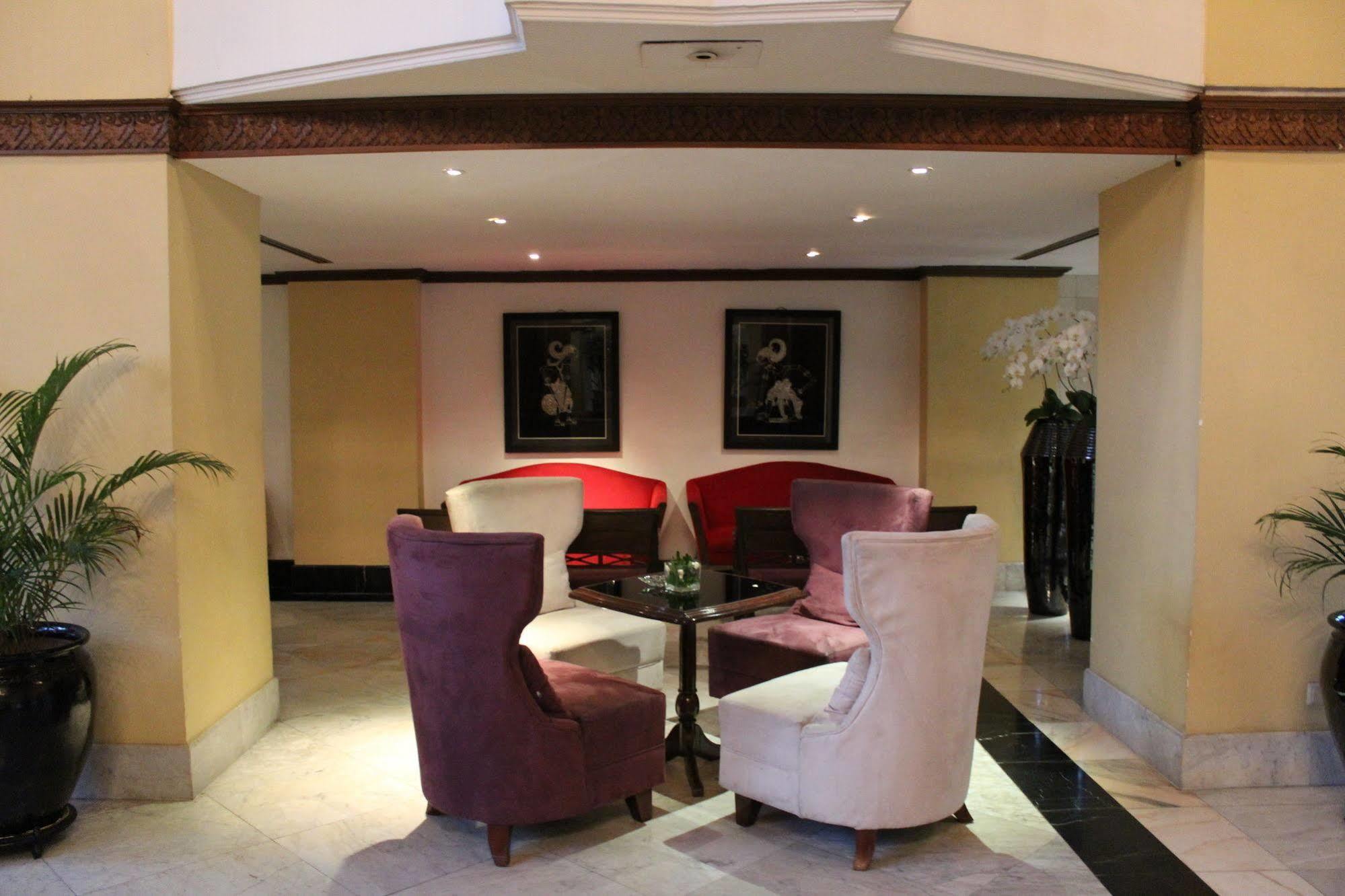 Hotel Mutiara Malioboro Yogyakarta Dış mekan fotoğraf