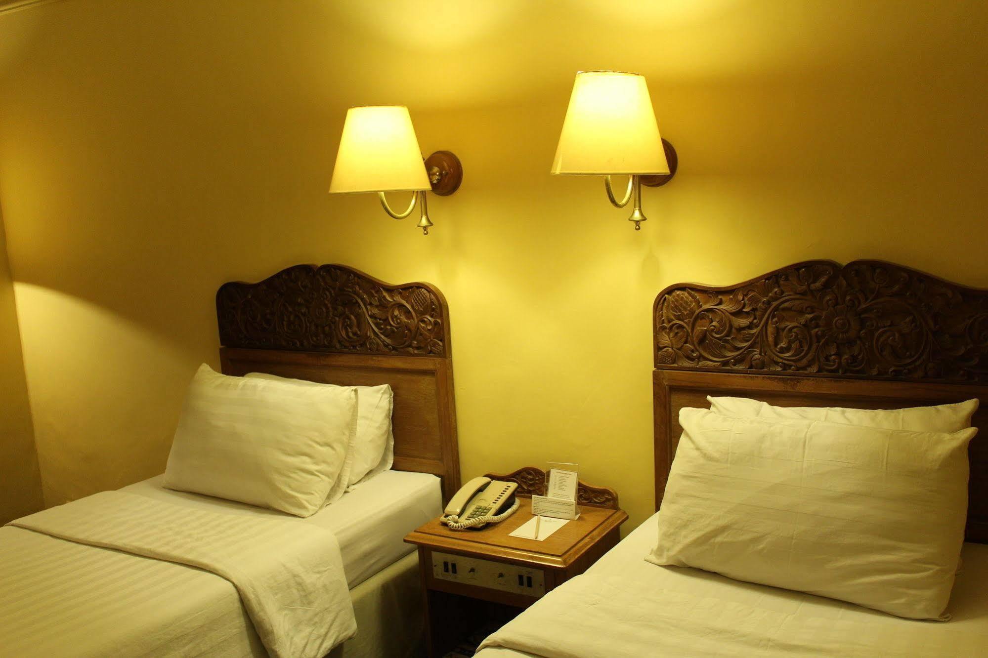 Hotel Mutiara Malioboro Yogyakarta Dış mekan fotoğraf
