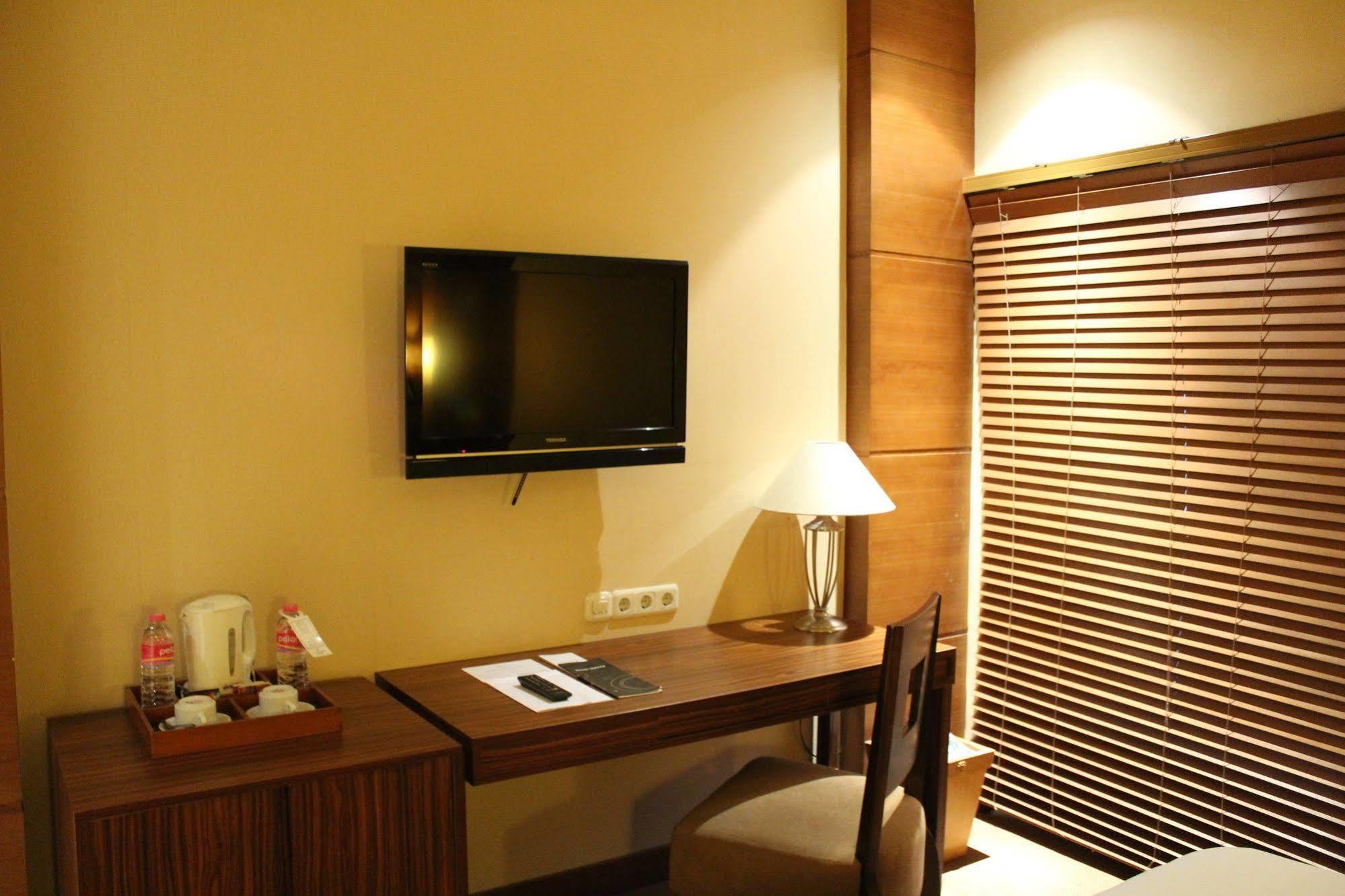 Hotel Mutiara Malioboro Yogyakarta Dış mekan fotoğraf