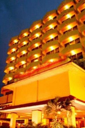 Hotel Mutiara Malioboro Yogyakarta Dış mekan fotoğraf